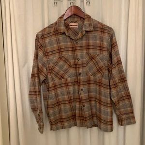 Urban outfitters button down flannel, size small